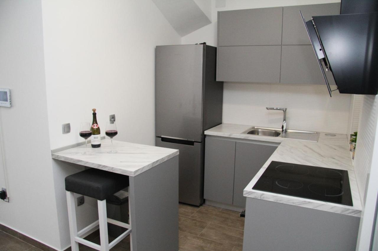 Apartman Ivana Biograd Na Moru Exterior photo